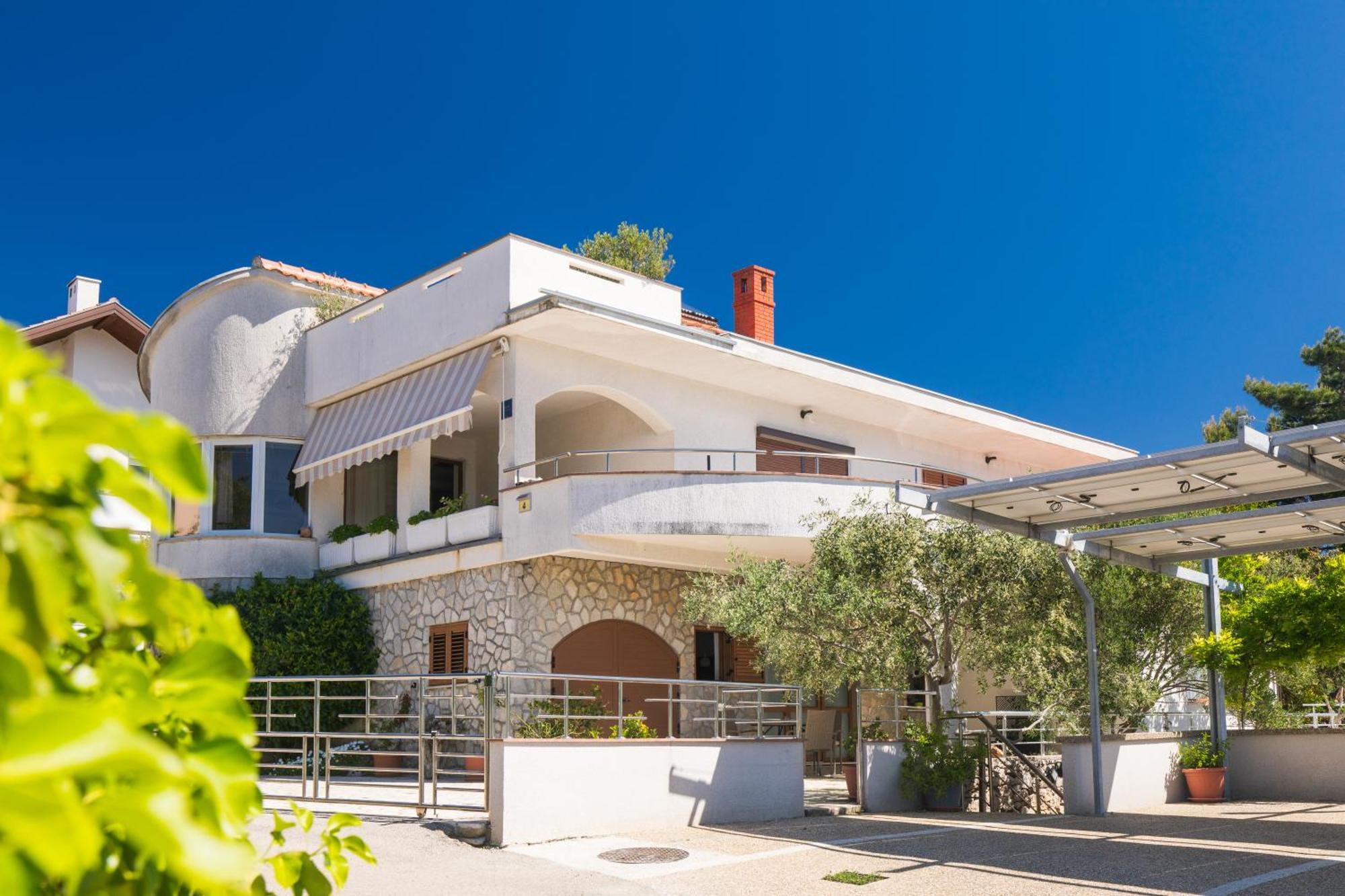 Anemos Apartment, Town Krk *